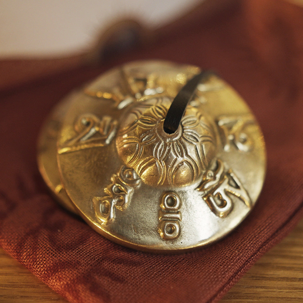 Tibetan Tingsha Mantra (M)