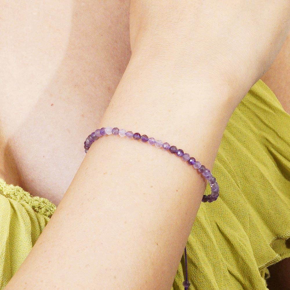 PULSERA AJUSTABLE AMATISTA FACETADA (3 MM)