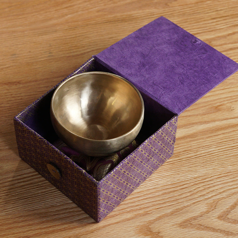 OMM BOX "SAHASRARA" + CUENCO CLÁSICO (9 -10 CM)