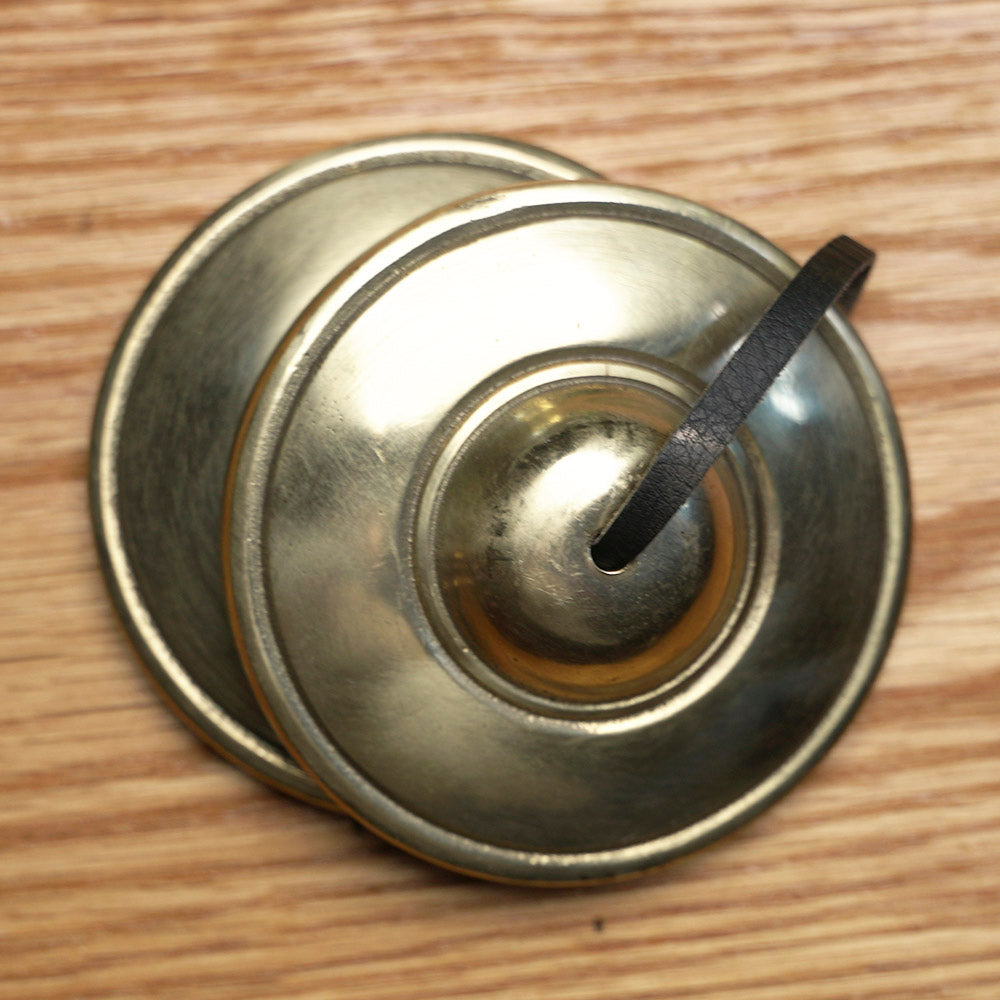 TINGSHA TIBETANA LISA MEDIANA (7,5 CM)