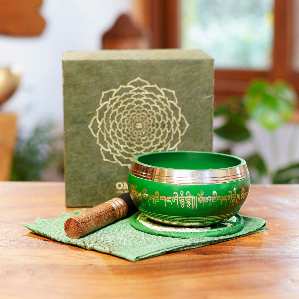 OMM BOX "ANAHATA" + CUENCO MANTRA (11 - 12 CM)