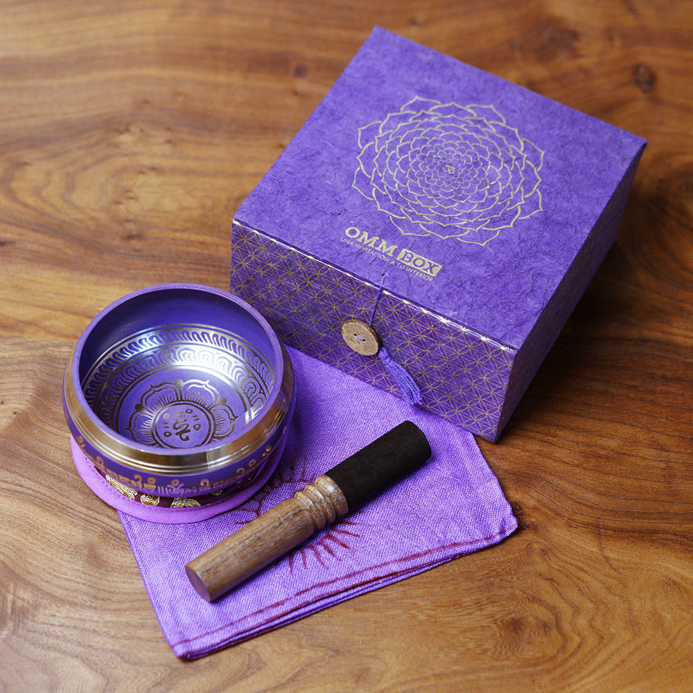 OMM BOX "SAHASRARA" + CUENCO MANTRA (11 - 12 CM)