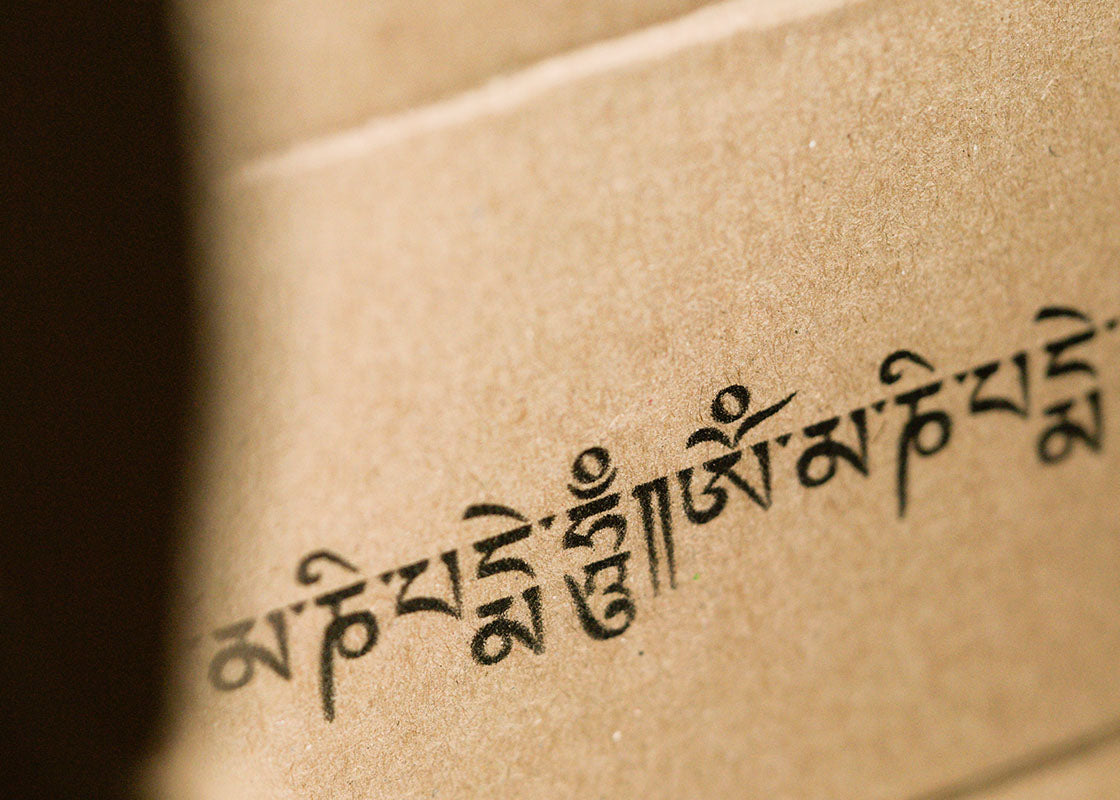 Campana Tibetana (S) - Cuencos Tibetanos Cuencos Cuencos de Cuarzo Nepal Cuencos Cantores Cuarzos Sonoterapia Japamala Pulseras Banderas de Oracion Tingshas Campanas